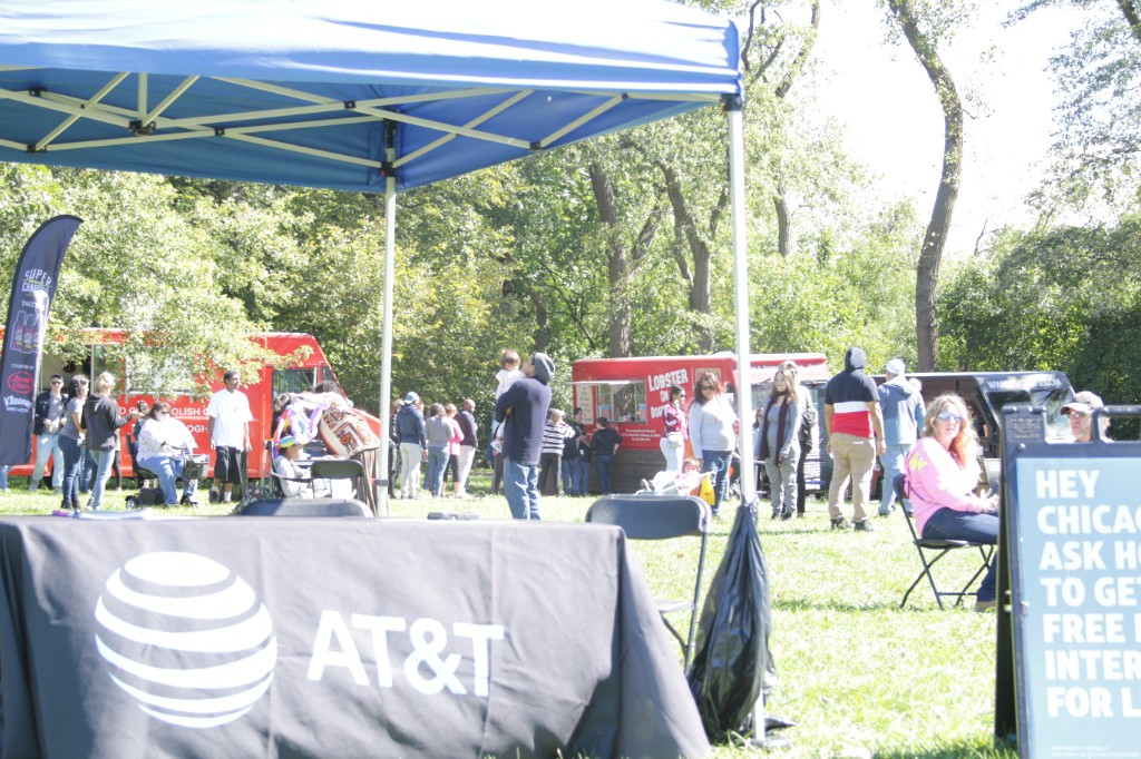 Outdoor food festival crowd at Labagh Woods.