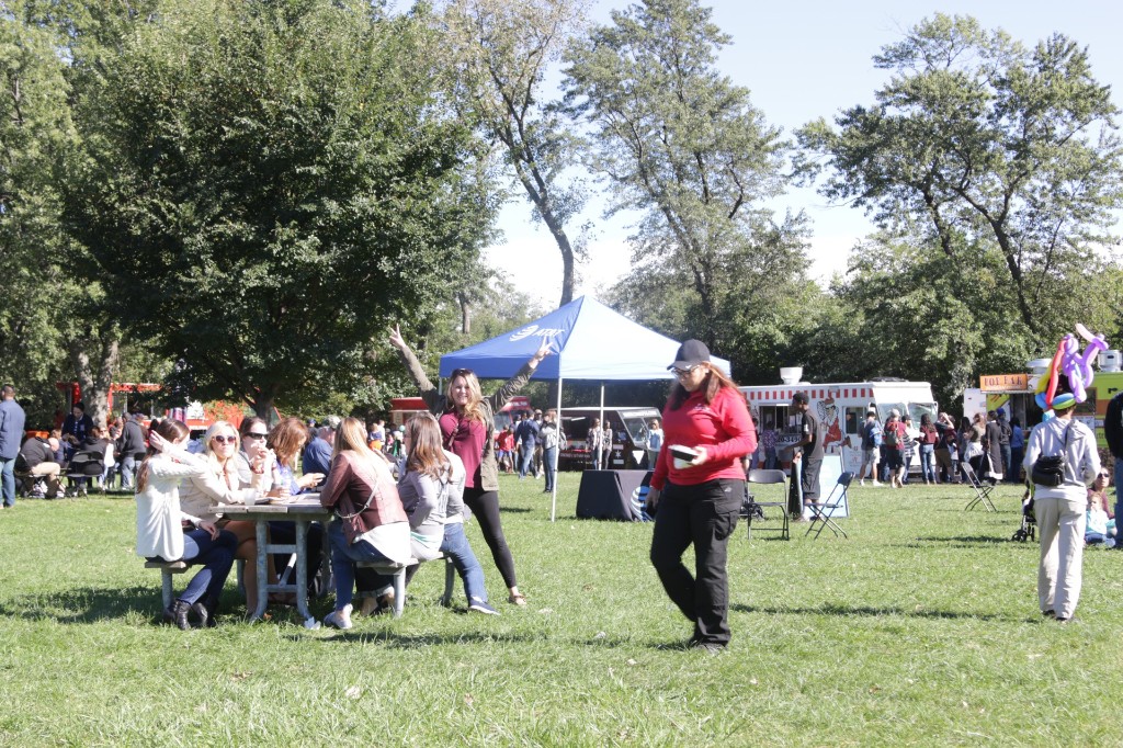 Late-afternoon light over the Labagh Woods Chicago Food Truck Festival.